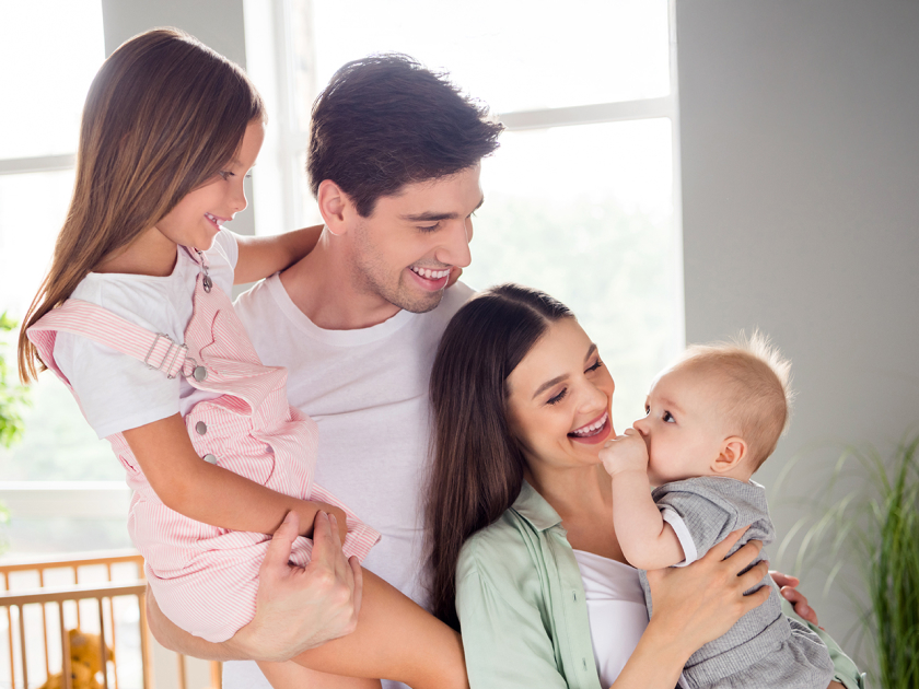 Многодетные семьи обошли всех по доходам, а у семей с двумя детьми доходов не прибавилось. Ипотечное исследование Банки.ру