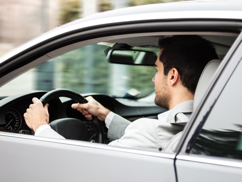 С 1 сентября получить водительские права в России станет вдвое дороже. Какие еще госпошлины подорожают