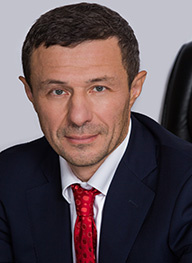 «Продажа страховых полисов – целая наука»