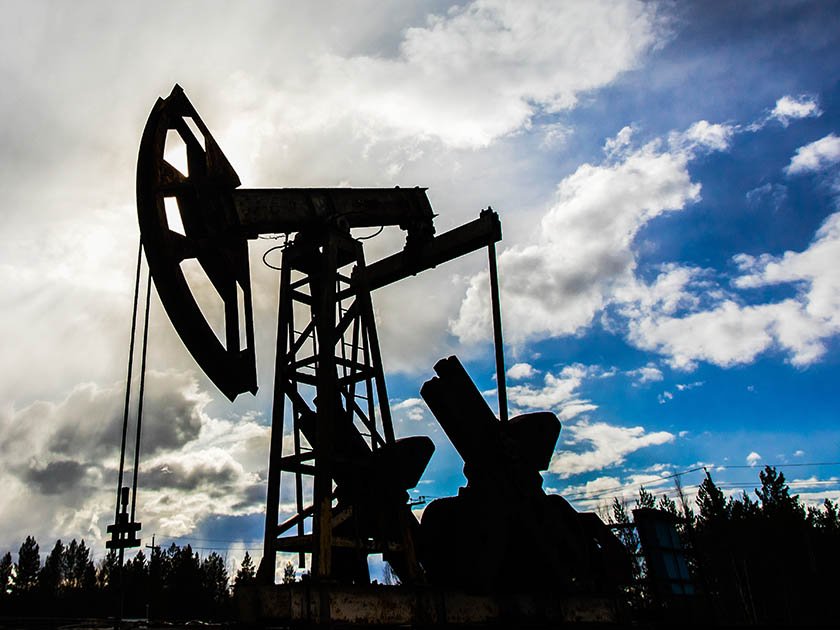 Цены на нефть продолжают расти
