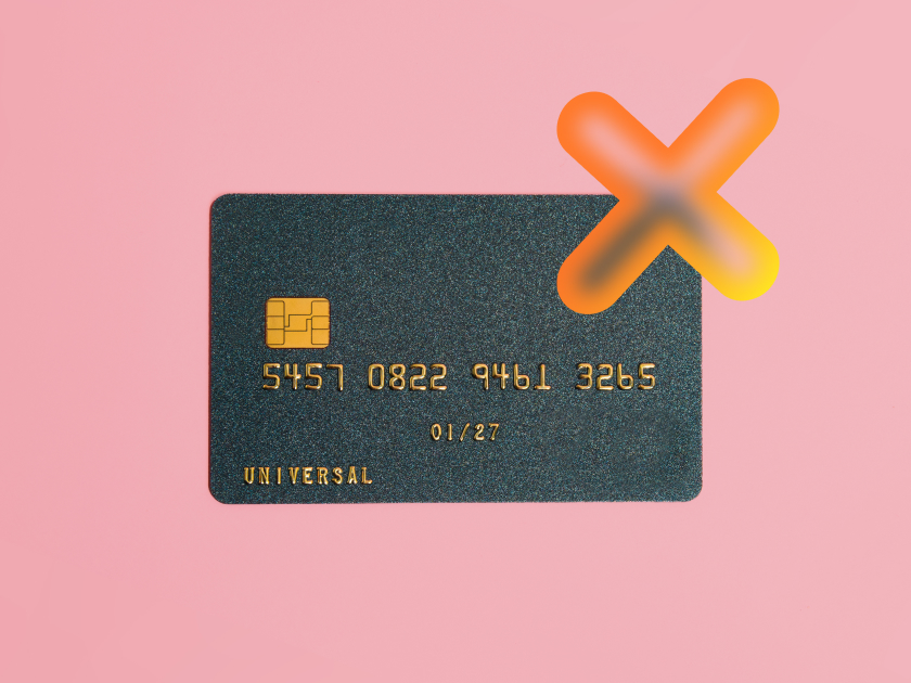 Остался без подарка от банка, не смогла оформить рассрочку. Реальные истории россиян о том, как самозапрет на кредиты повлиял на их жизнь