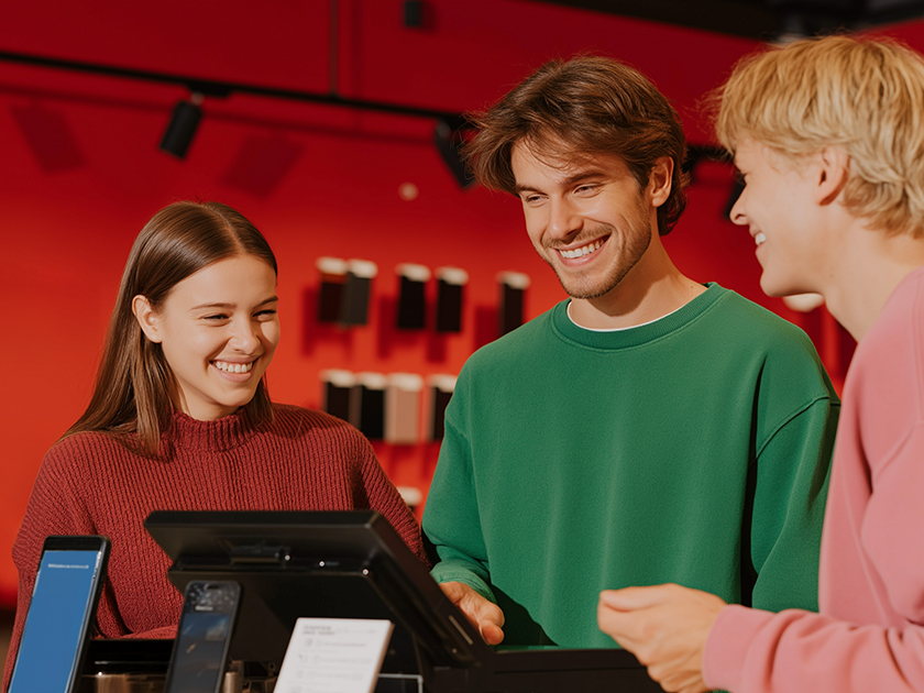 Как и когда выгоднее покупать айфон в России