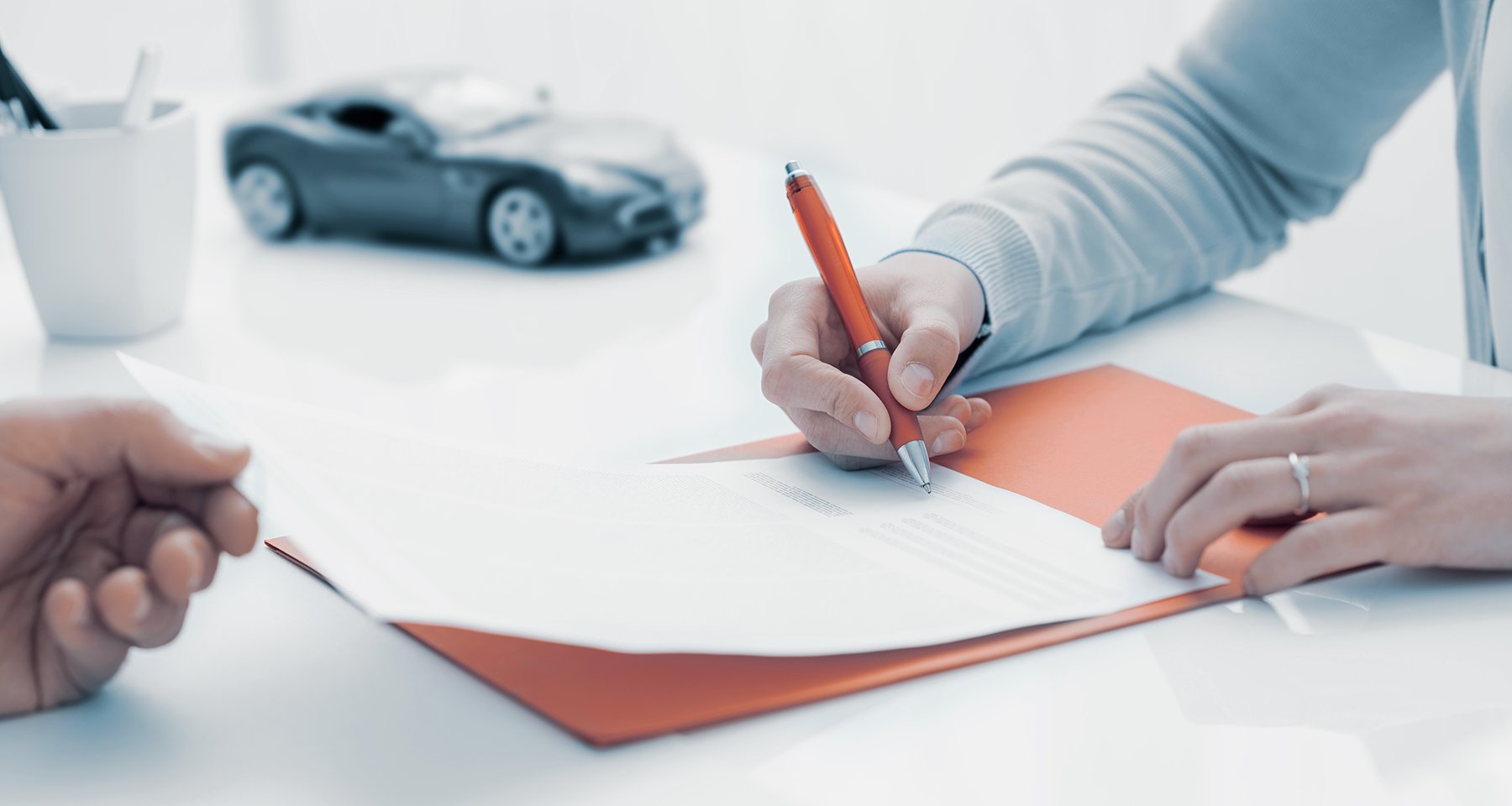 Юридический ликбез: как правильно оформить документы при покупке авто