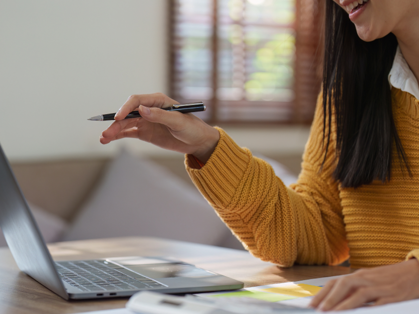 Как уйти в отпуск в 2025 году: за сколько писать заявление и как рассчитать отпускные