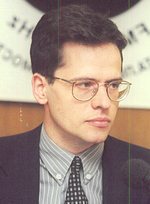 Сергей Леонтьев: «Покупать банки — не картошку собирать»