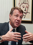 Мартин Сенн: «Россия прежде была страной угрозы, а теперь это страна возможностей»
