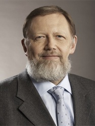 Сергей Дубинин: «Банк Москвы при прежнем руководстве был разновидностью финансовой пирамиды»