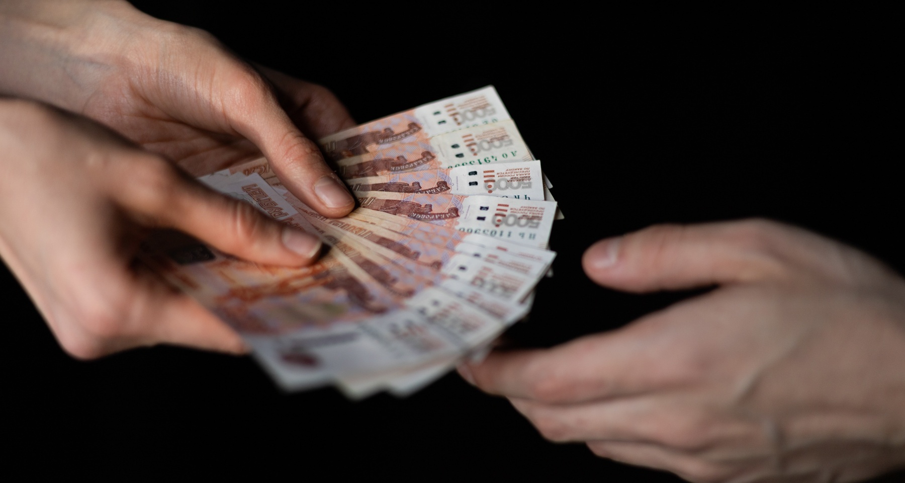 В Сбере предупредили о мошенниках, обещающих помочь с одобрением кредита