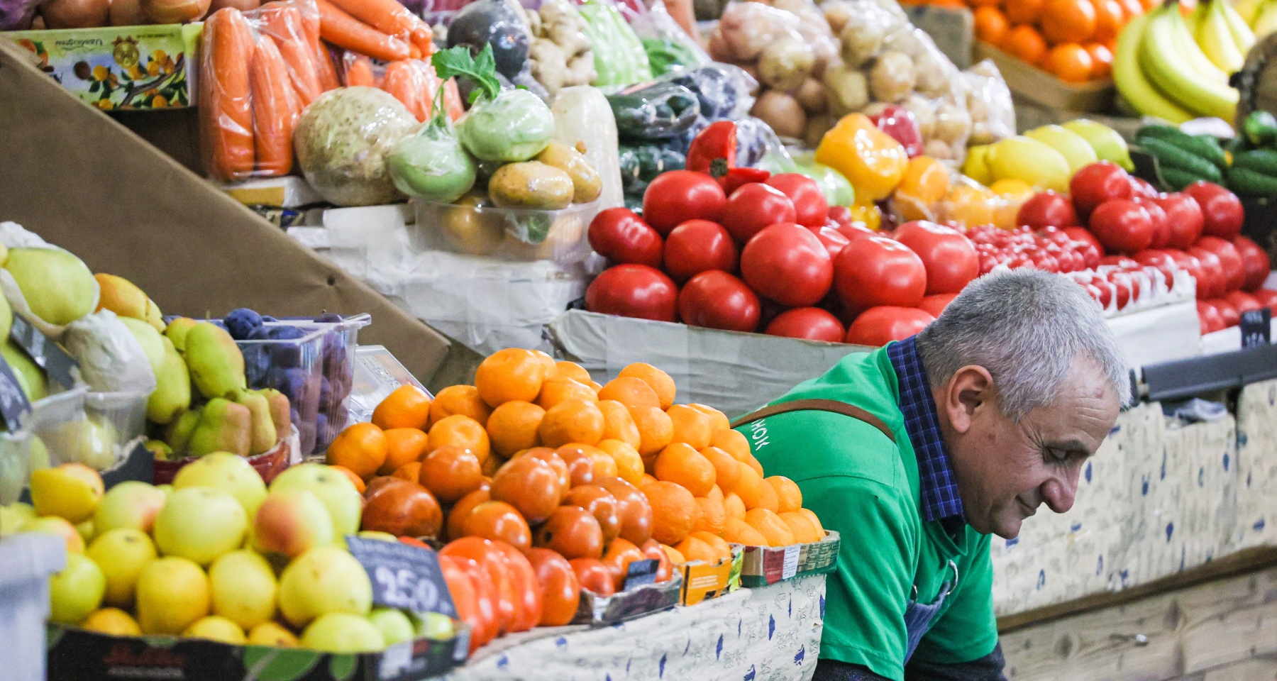 Эксперт перечислил продукты, которые подешевеют в августе