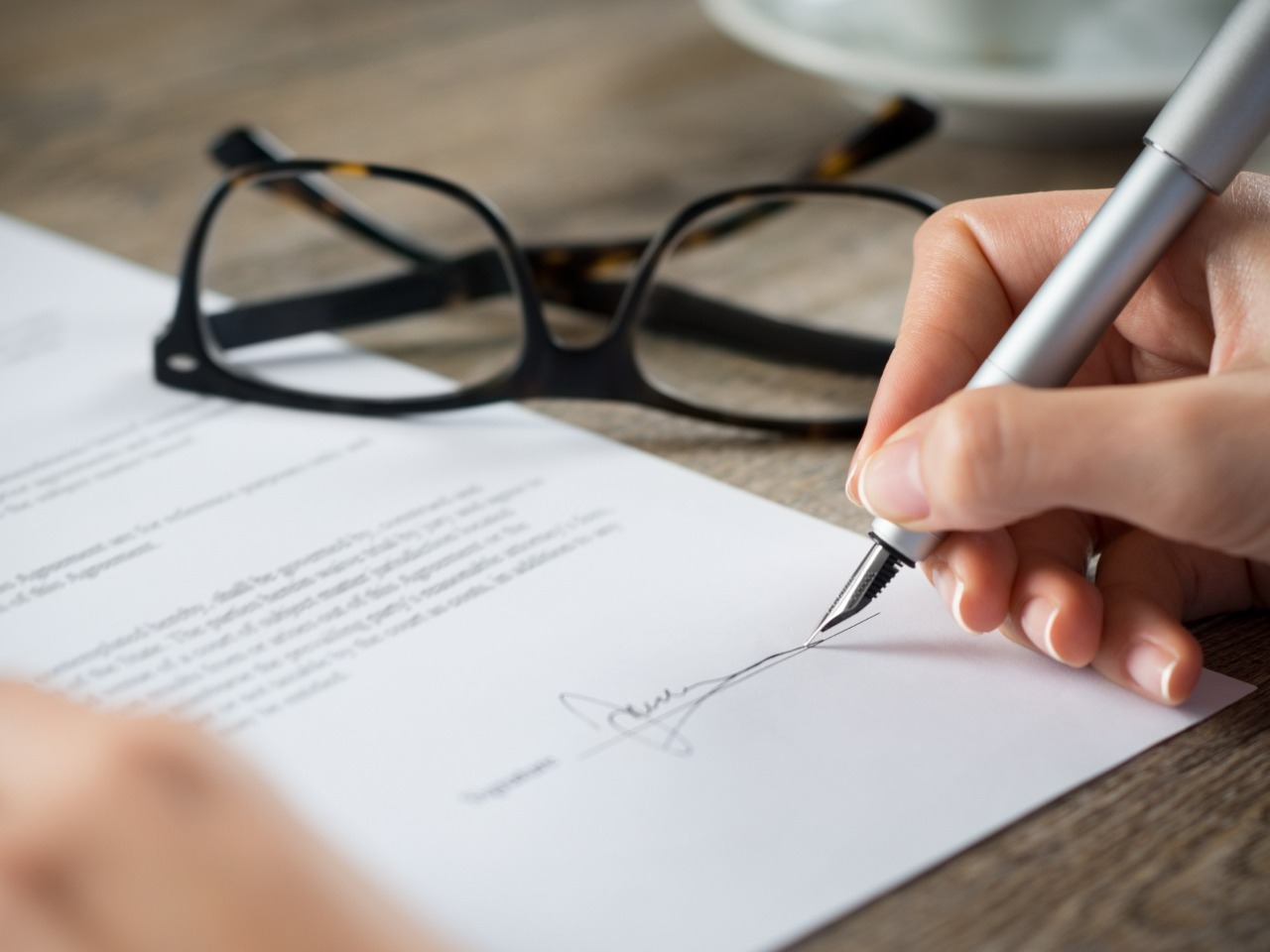 «МФО закрылась — нужно ли мне выплачивать займ?». Разбираемся, что делать и как не увеличить свой долг.