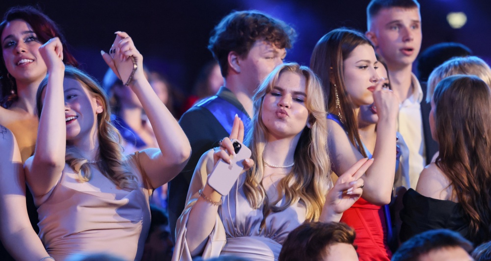 Изображение темы дня