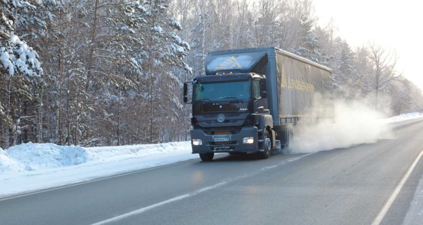 Кошмарный сон автомобилиста. Что делать, если на ходу лопнуло колесо