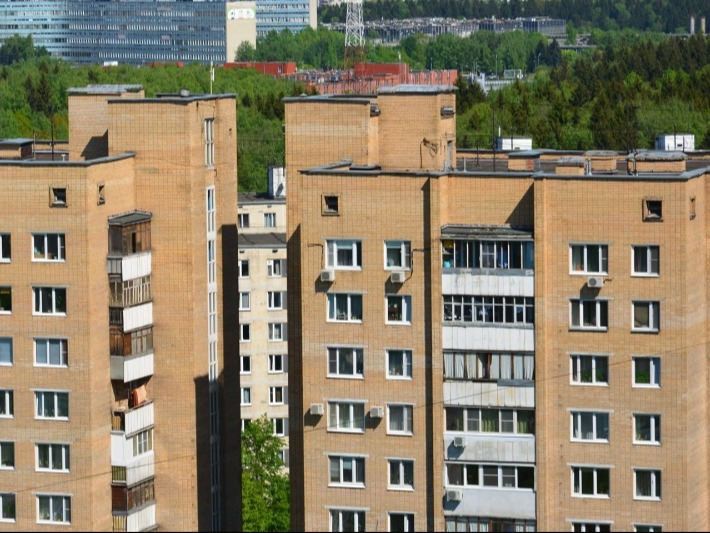 Почему покупать квартиру в аварийном доме — плохая идея