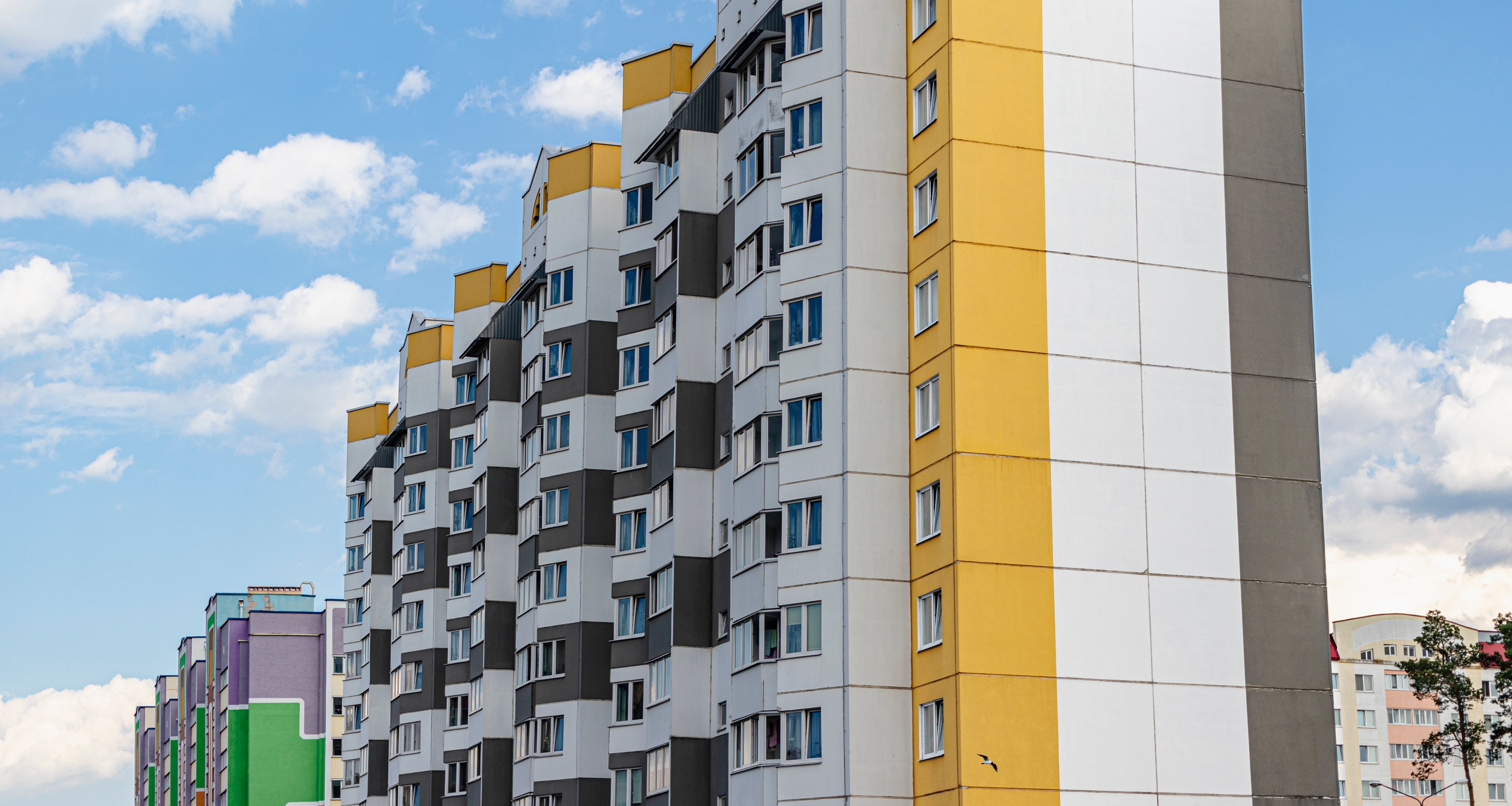 Россиян предупредили о росте ставок по ипотеке: торопиться ли с покупкой жилья