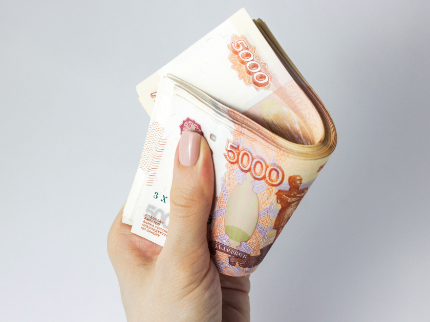 Топ-10 самых прибыльных вкладов на полгода