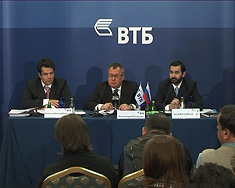 Костин: ВТБ не хоронит идею второго публичного размещения